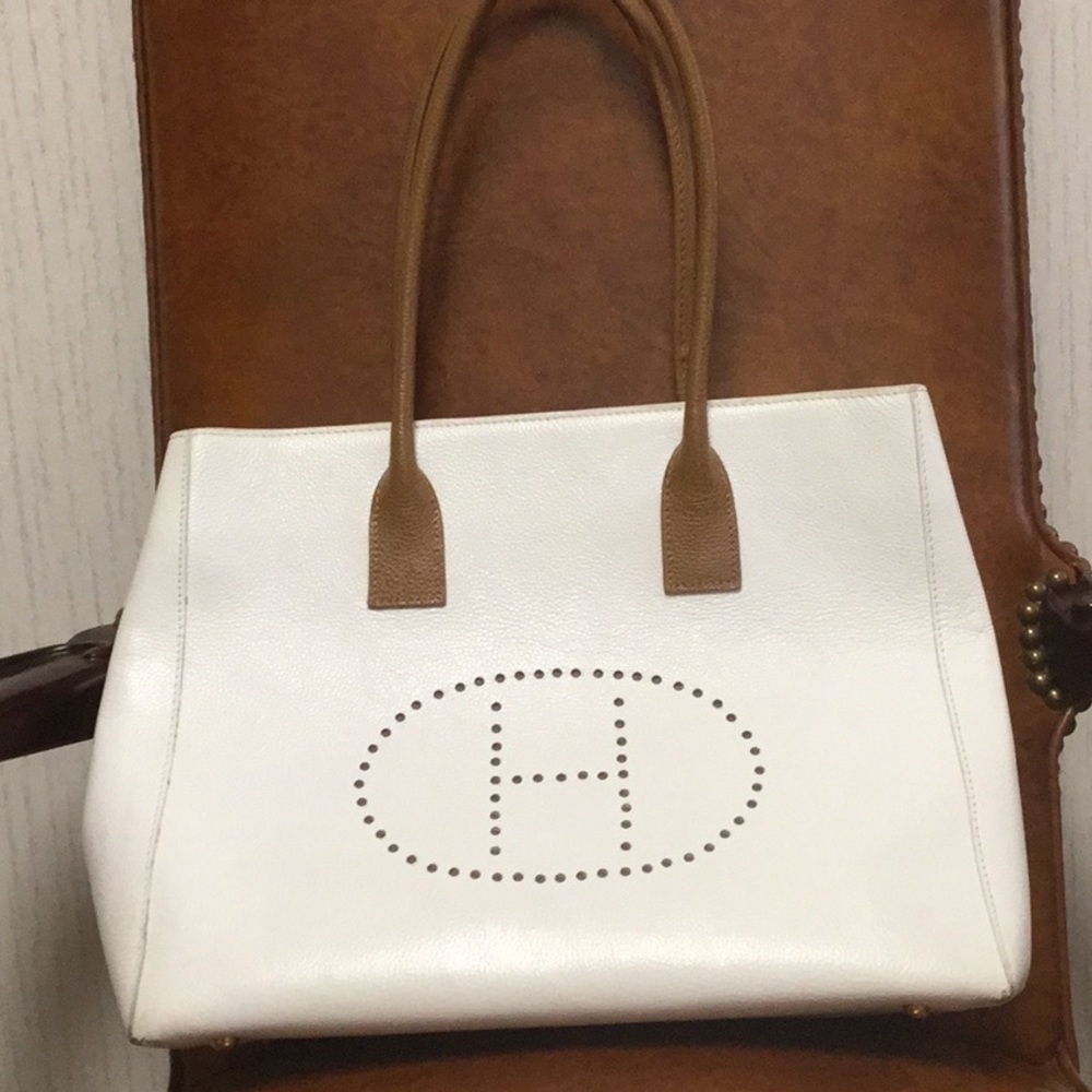 Ashneil Tote